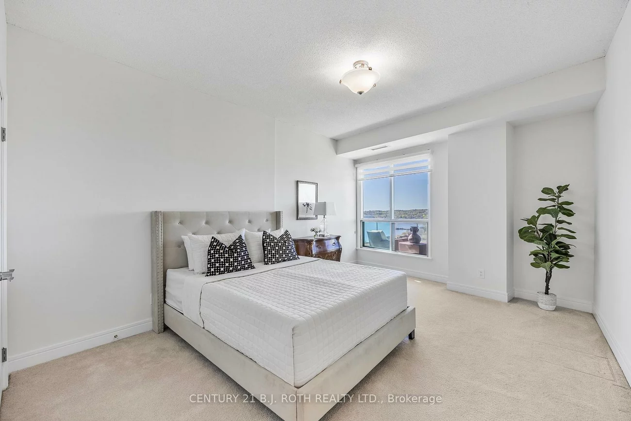2, Toronto, City Centre, Barrie
