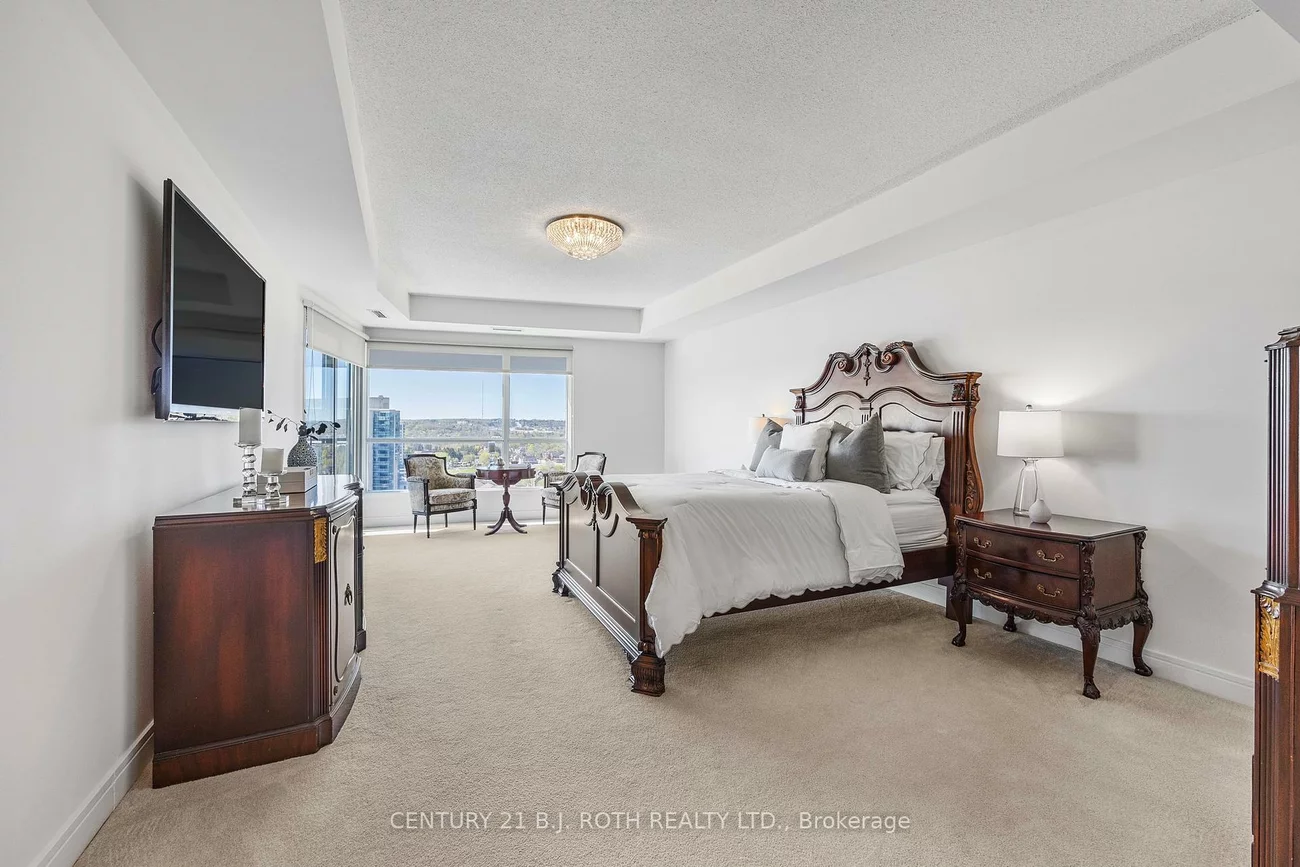 2, Toronto, City Centre, Barrie