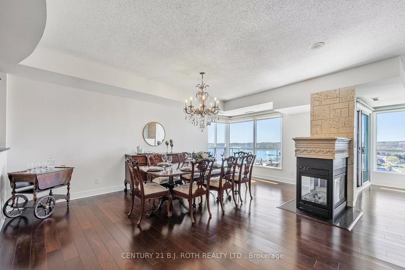 2, Toronto, City Centre, Barrie