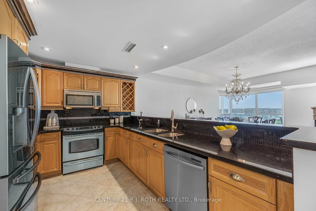 2, Toronto, City Centre, Barrie