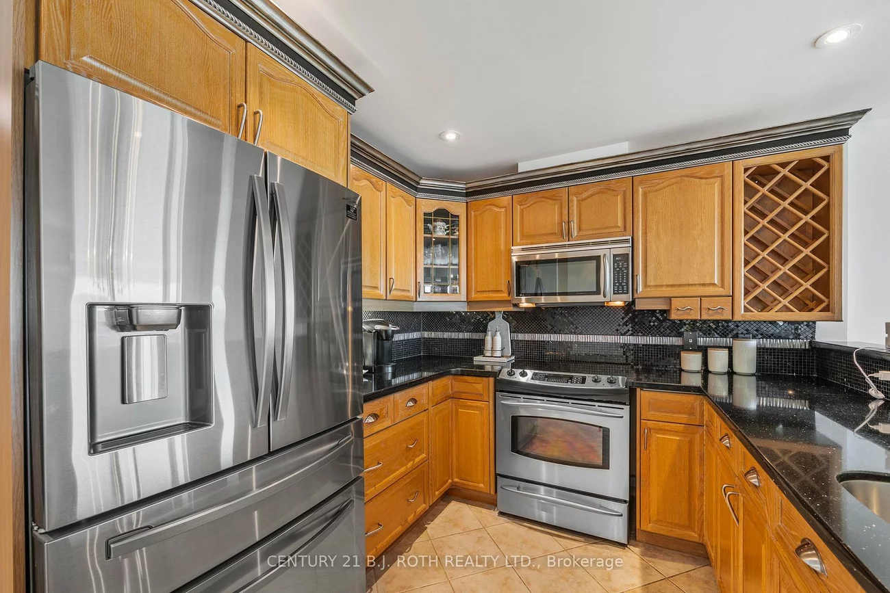 2, Toronto, City Centre, Barrie