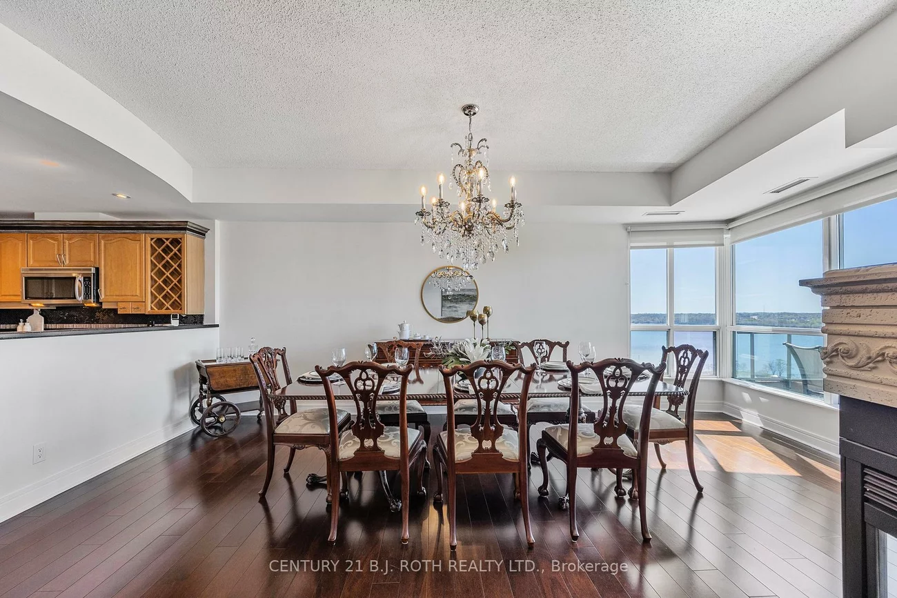 2, Toronto, City Centre, Barrie