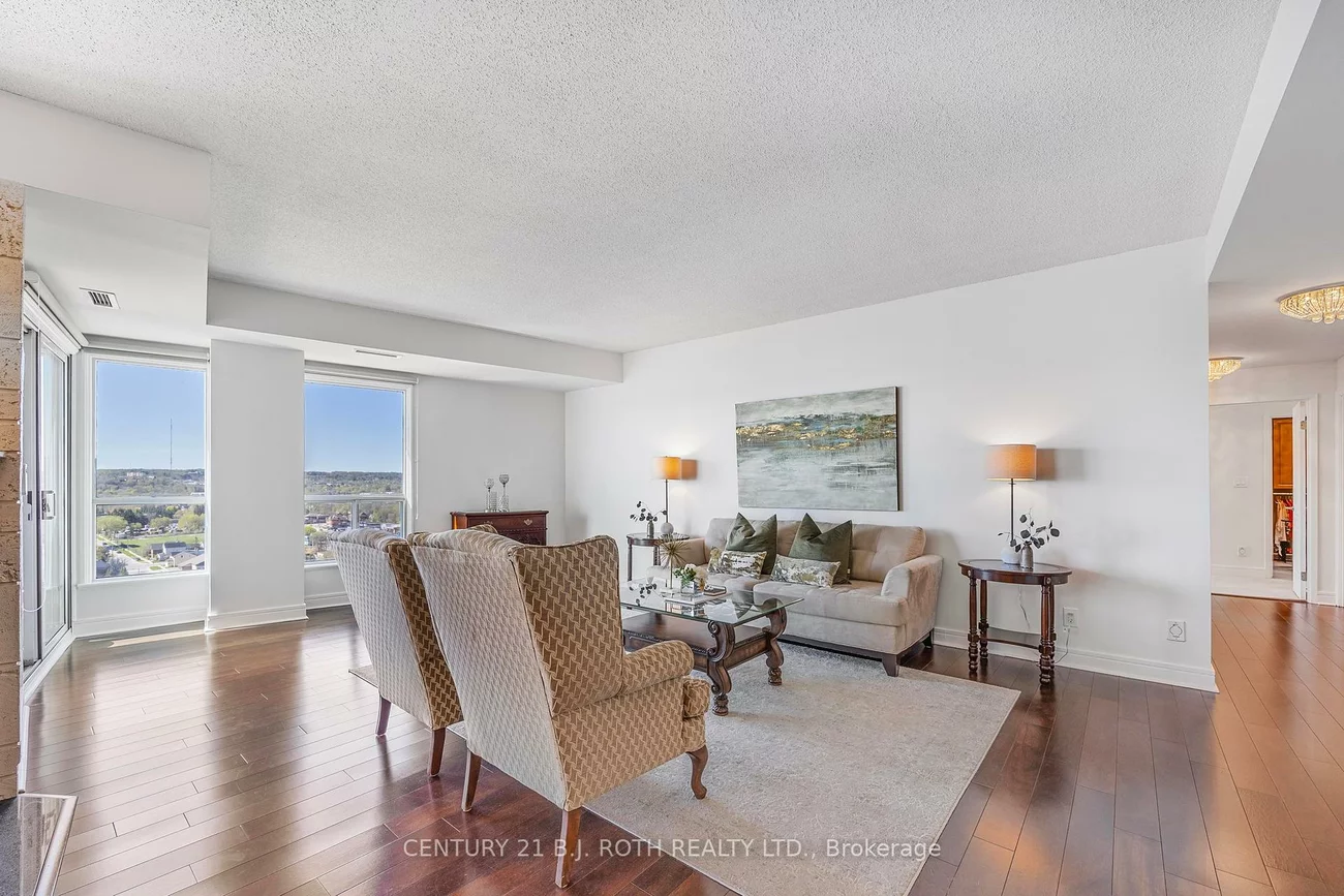 2, Toronto, City Centre, Barrie
