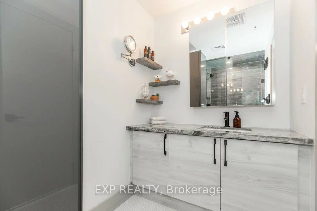 5, Chef, Innis-Shore, Barrie