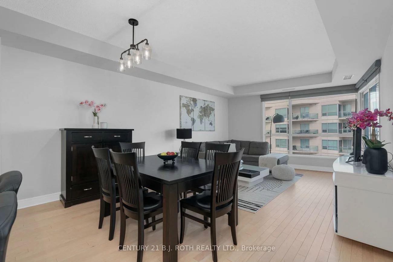 2, Toronto, City Centre, Barrie