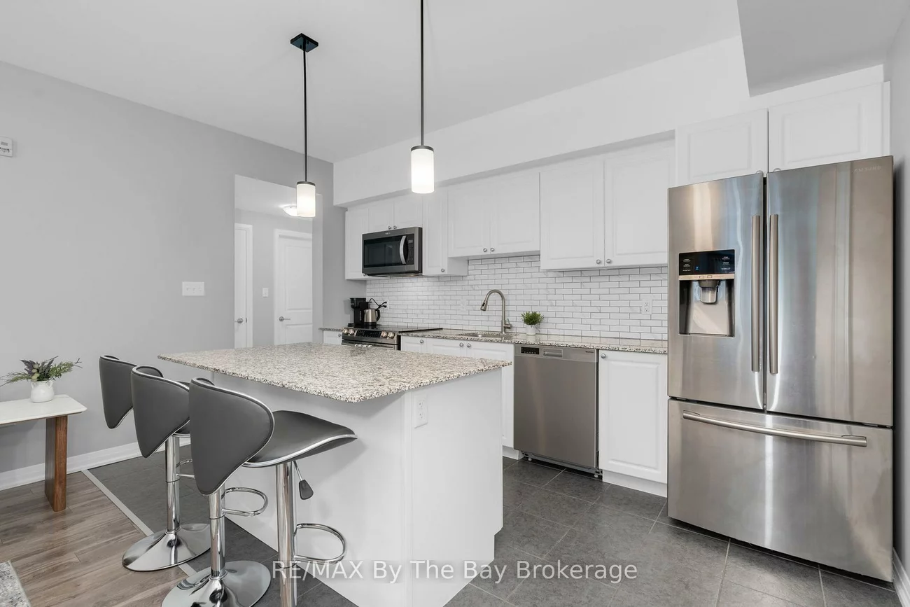 300, ESSA, 400 West, Barrie
