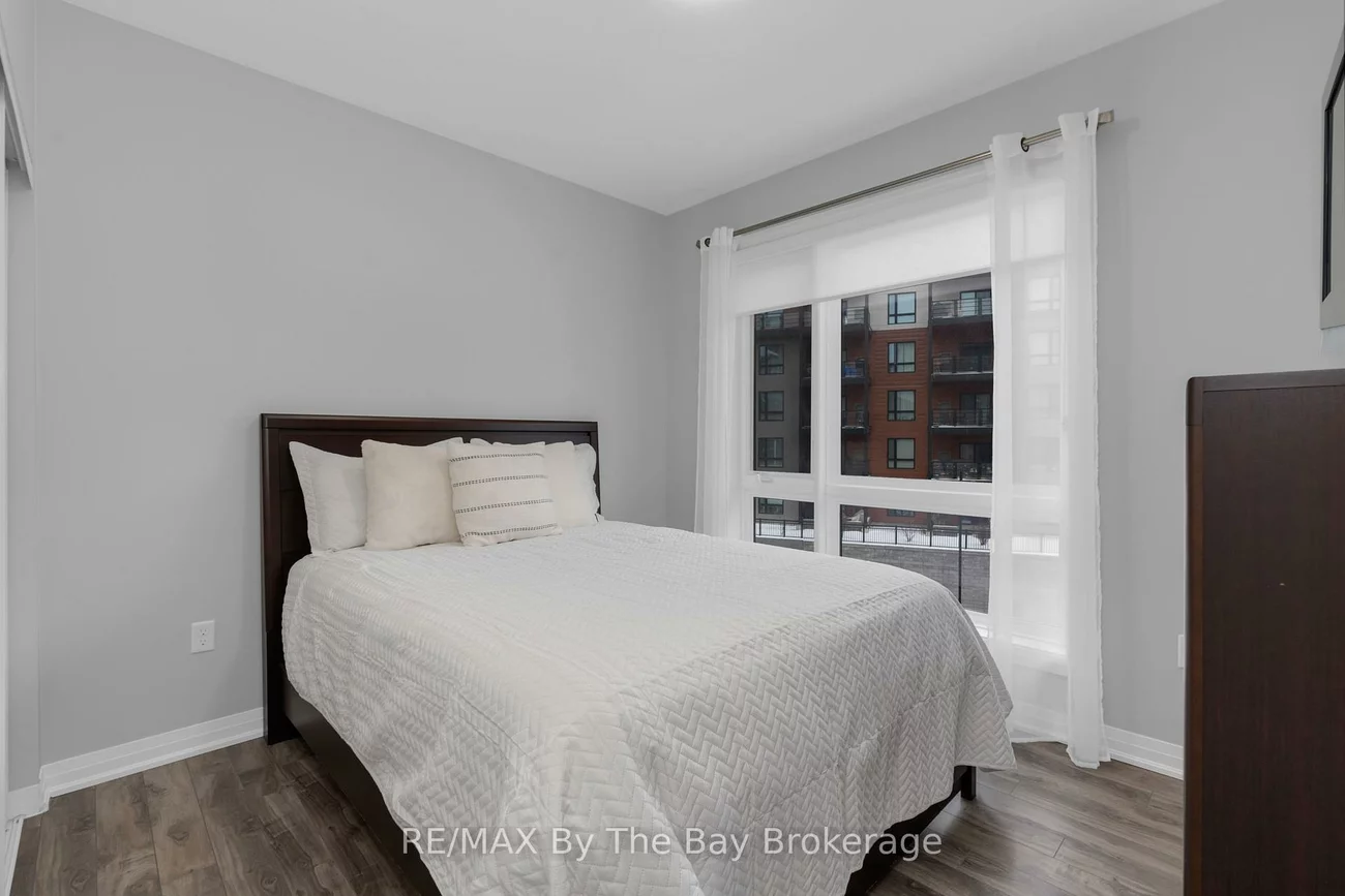 300, ESSA, 400 West, Barrie