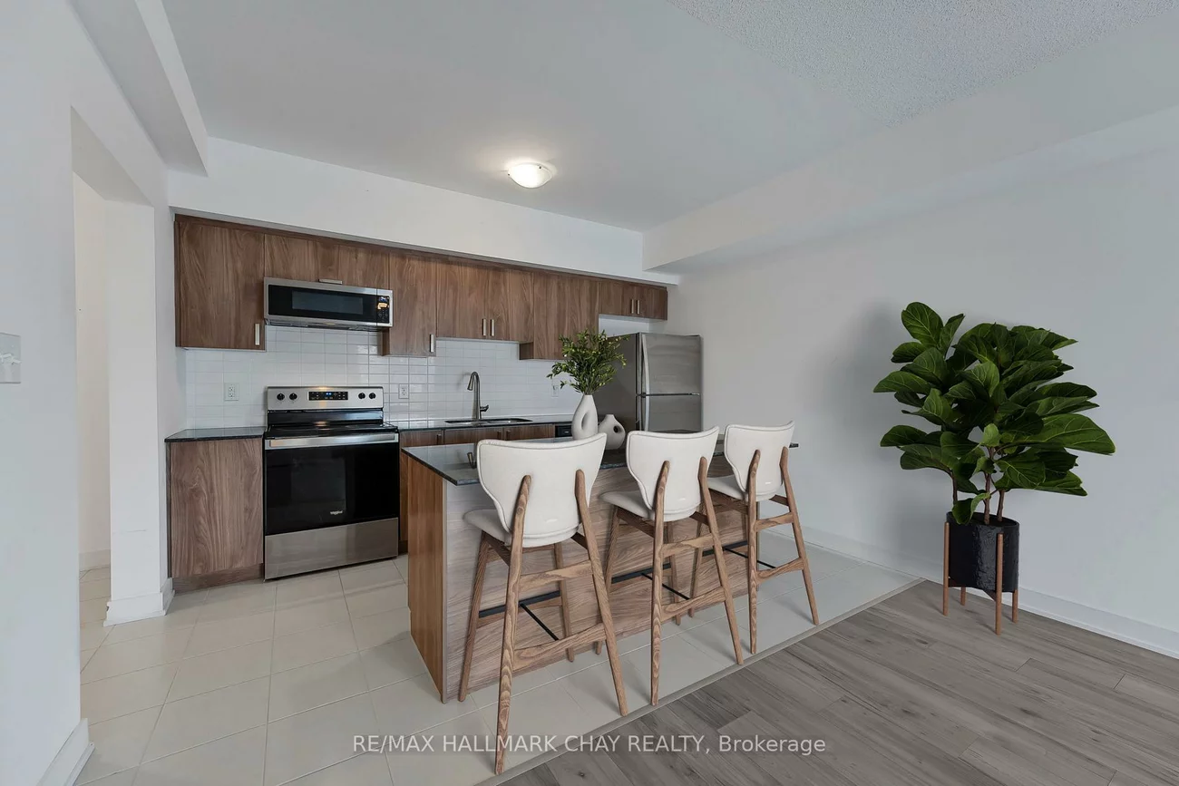 6, Spice, Innis-Shore, Barrie