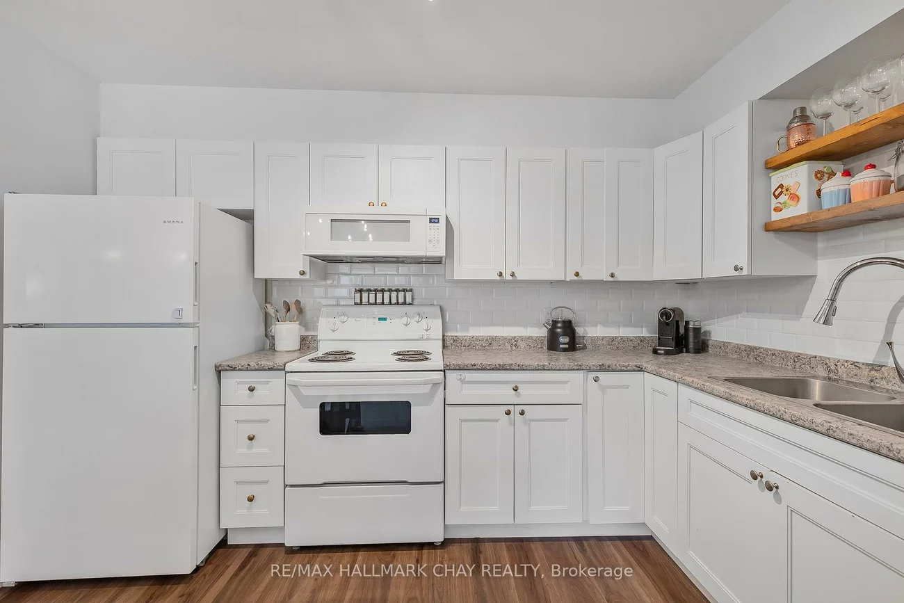 126, Bell Farm, Alliance, Barrie