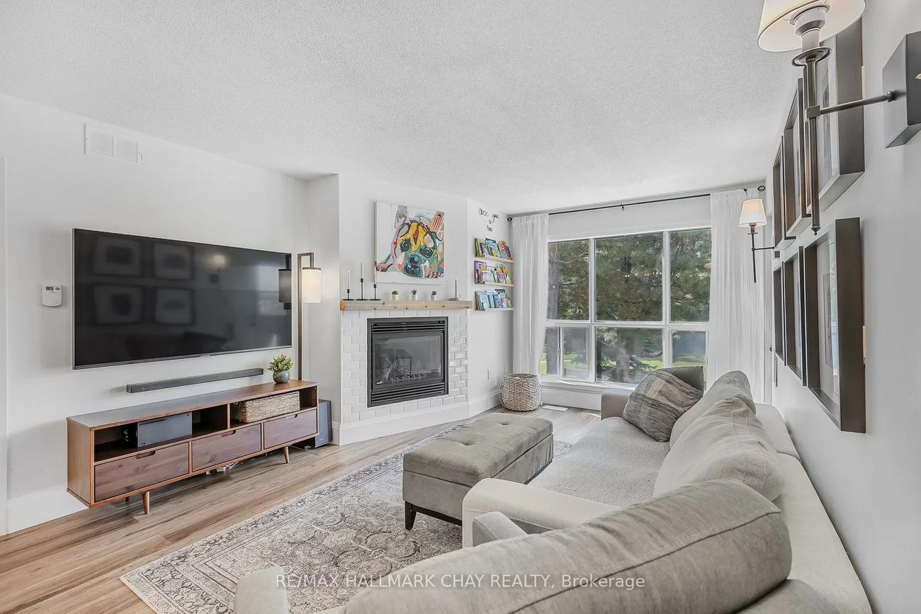 126, Bell Farm, Alliance, Barrie