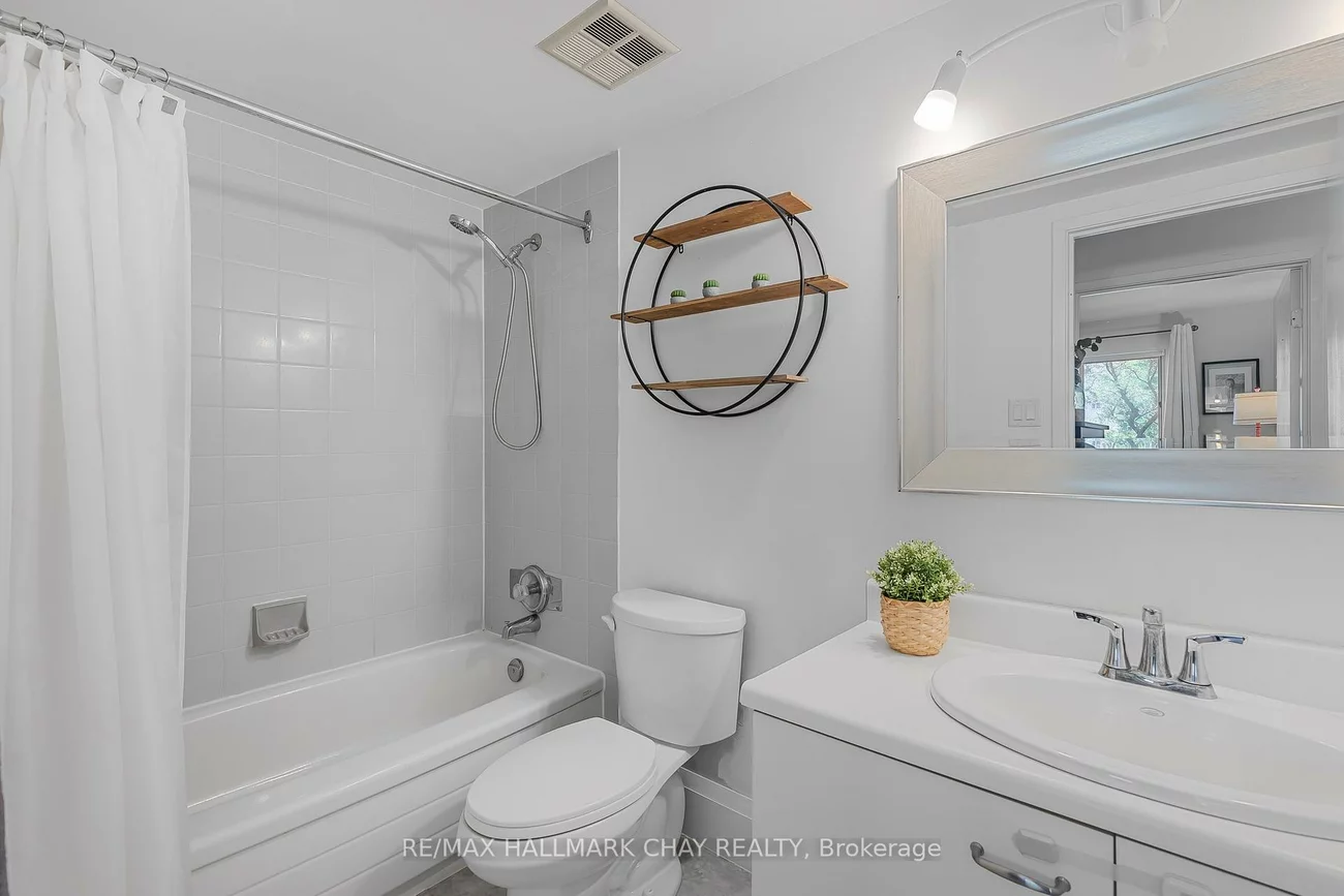 126, Bell Farm, Alliance, Barrie