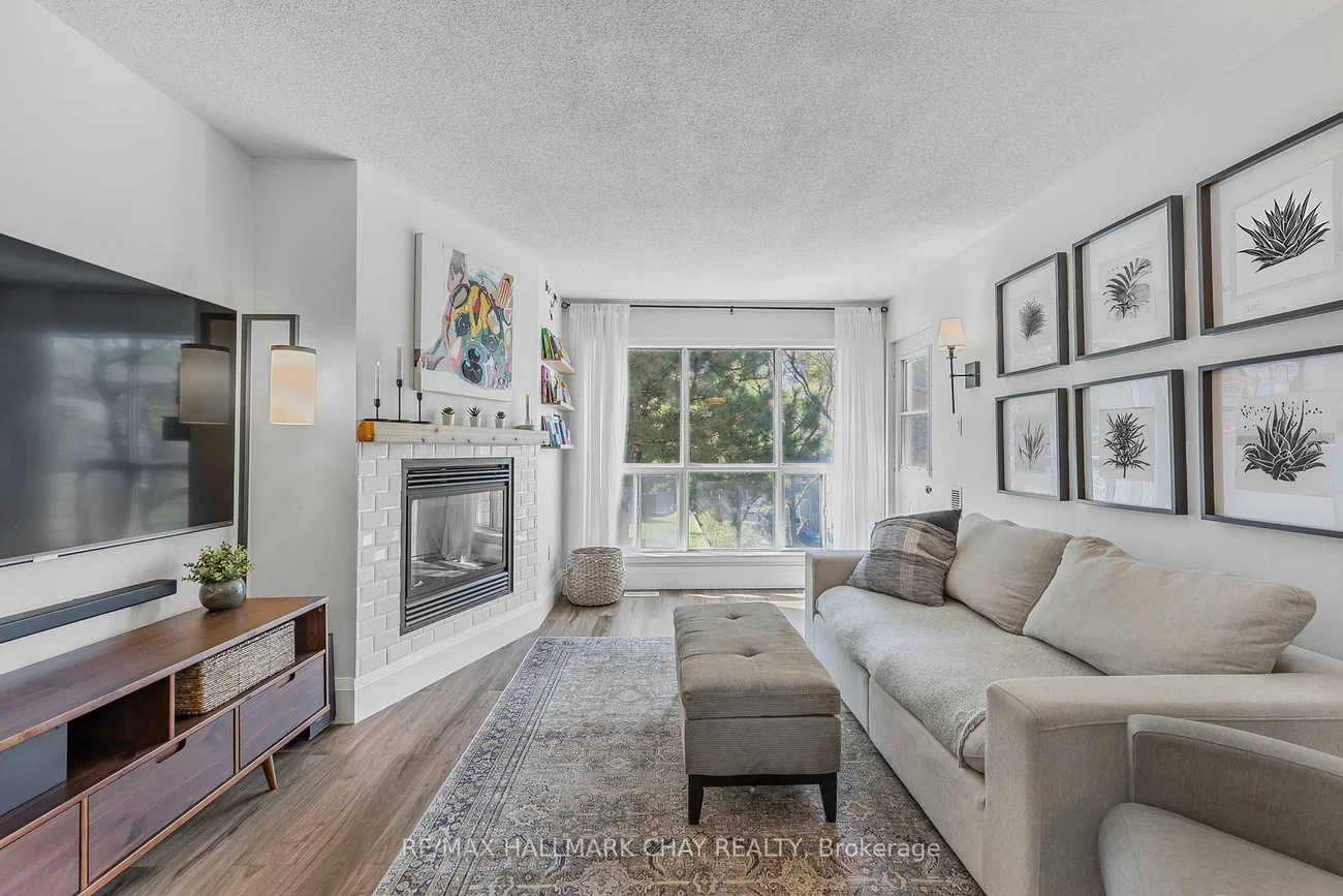 126, Bell Farm, Alliance, Barrie