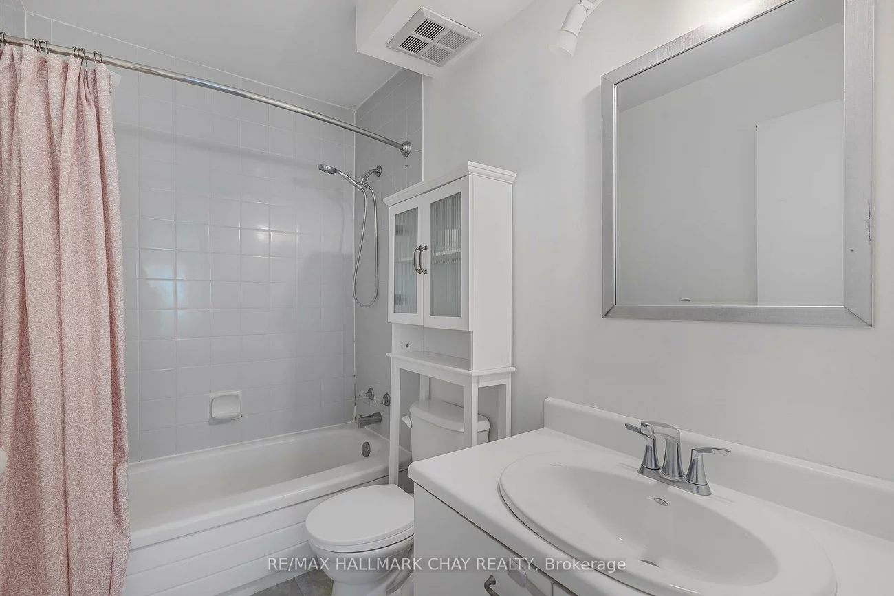 126, Bell Farm, Alliance, Barrie