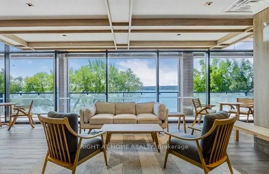 185, Dunlop, Lakeshore, Barrie