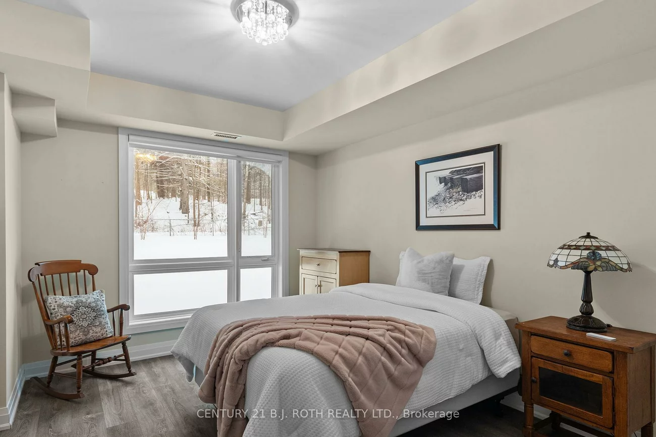 304, ESSA, 400 West, Barrie