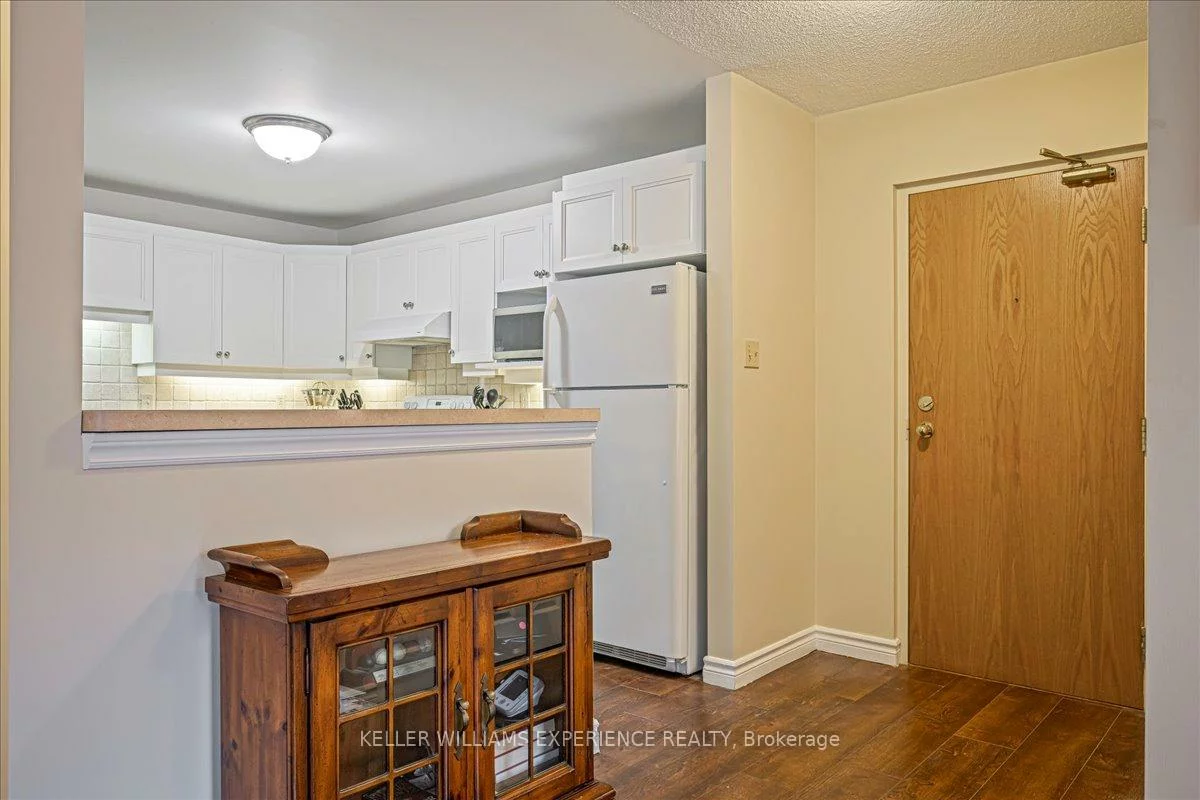 131, Clapperton, Wellington, Barrie