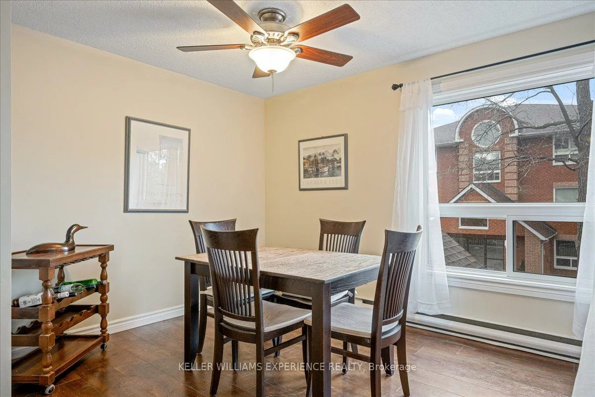 131, Clapperton, Wellington, Barrie