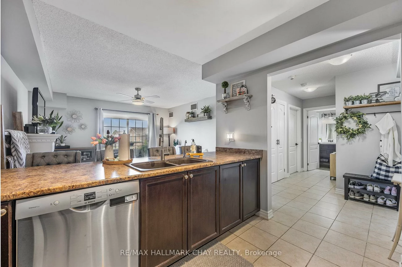 137, SYDENHAM WELLS, Georgian Drive, Barrie
