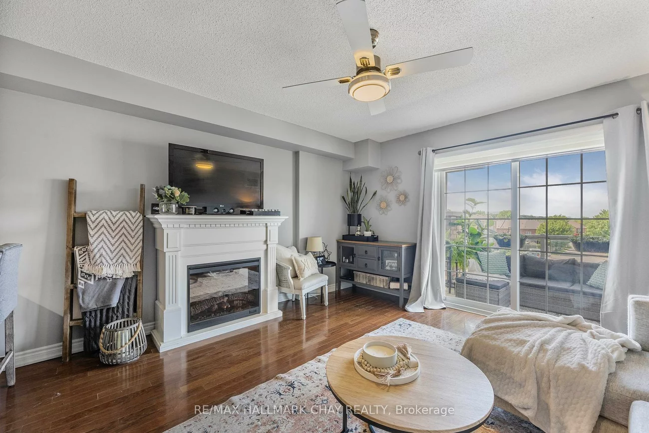 137, SYDENHAM WELLS, Georgian Drive, Barrie