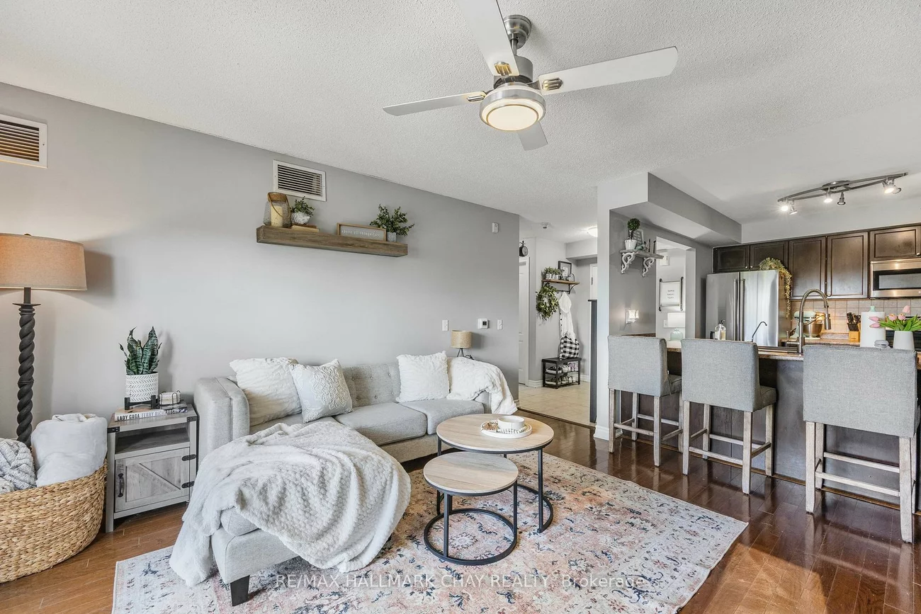137, SYDENHAM WELLS, Georgian Drive, Barrie