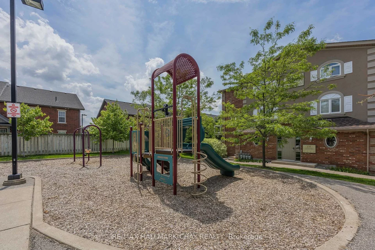 137, SYDENHAM WELLS, Georgian Drive, Barrie