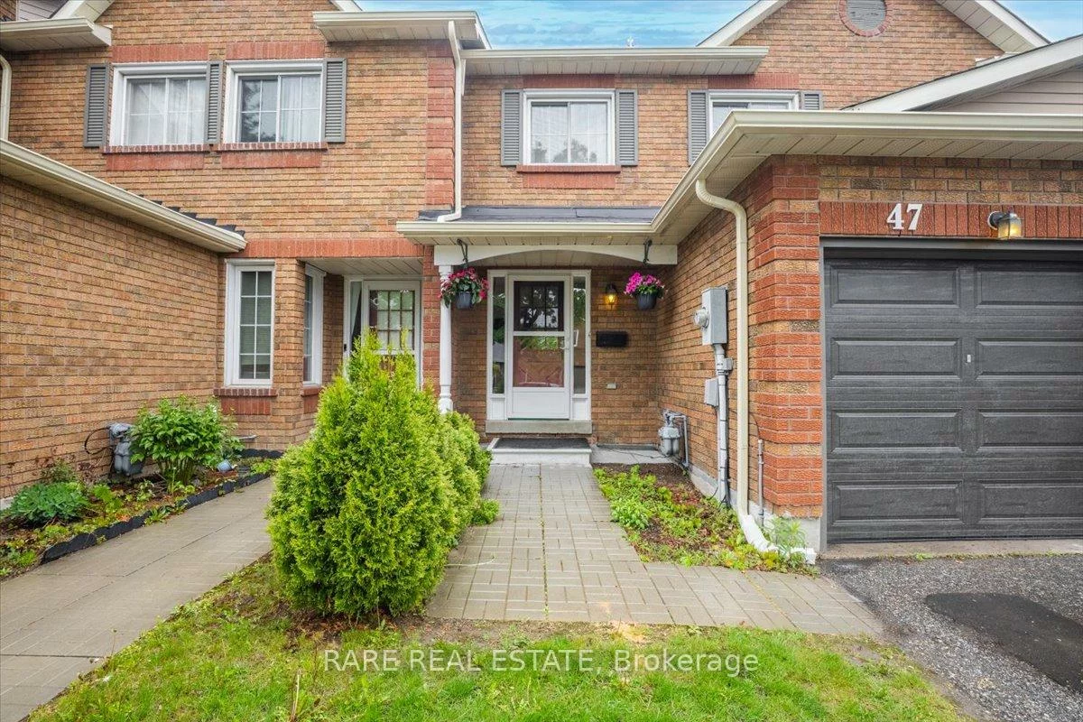 165, Kozlov, West Bayfield, Barrie