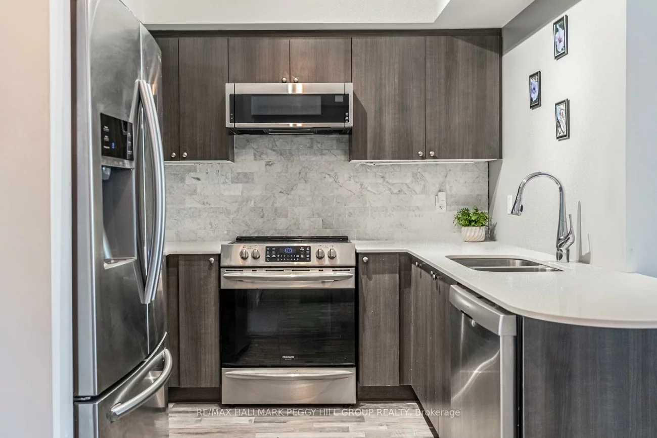 302, Essa, 400 West, Barrie