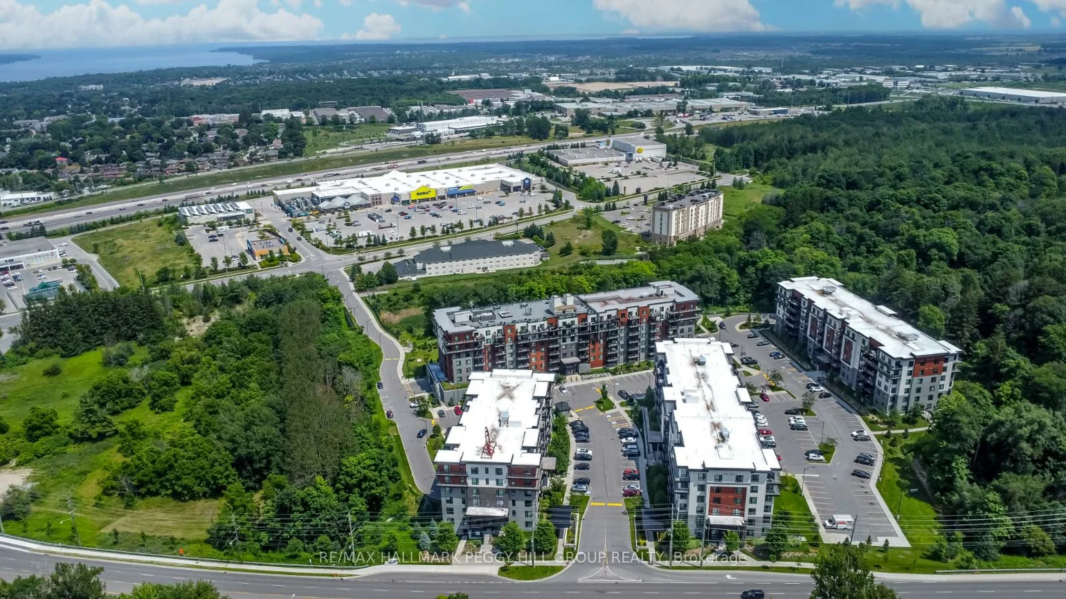 302, Essa, 400 West, Barrie