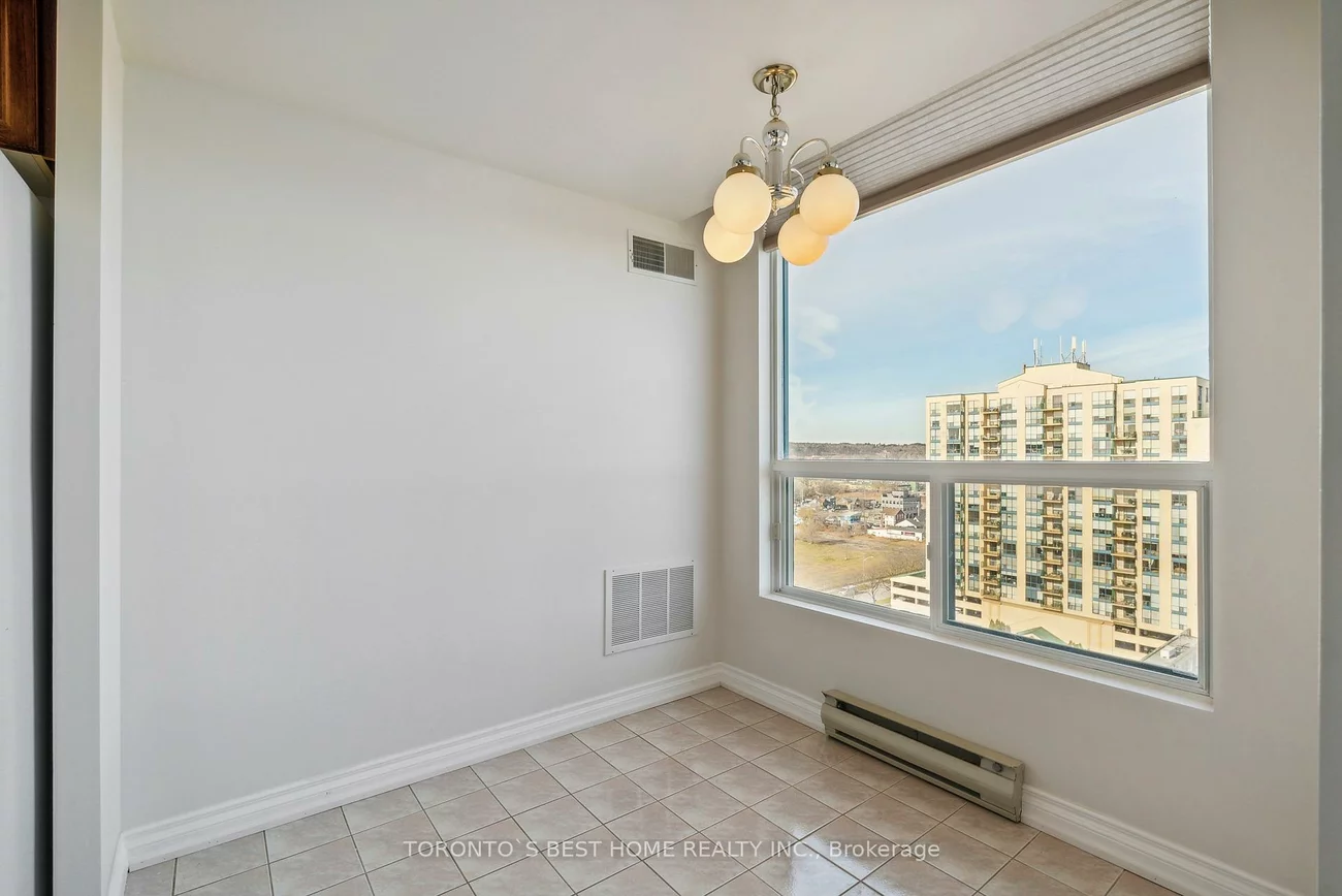 75, Ellen, Lakeshore, Barrie