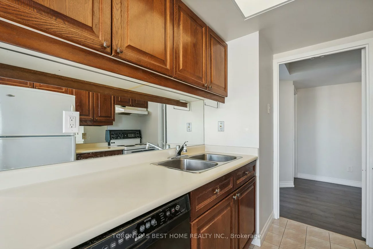 75, Ellen, Lakeshore, Barrie