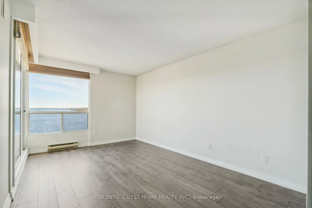 75, Ellen, Lakeshore, Barrie