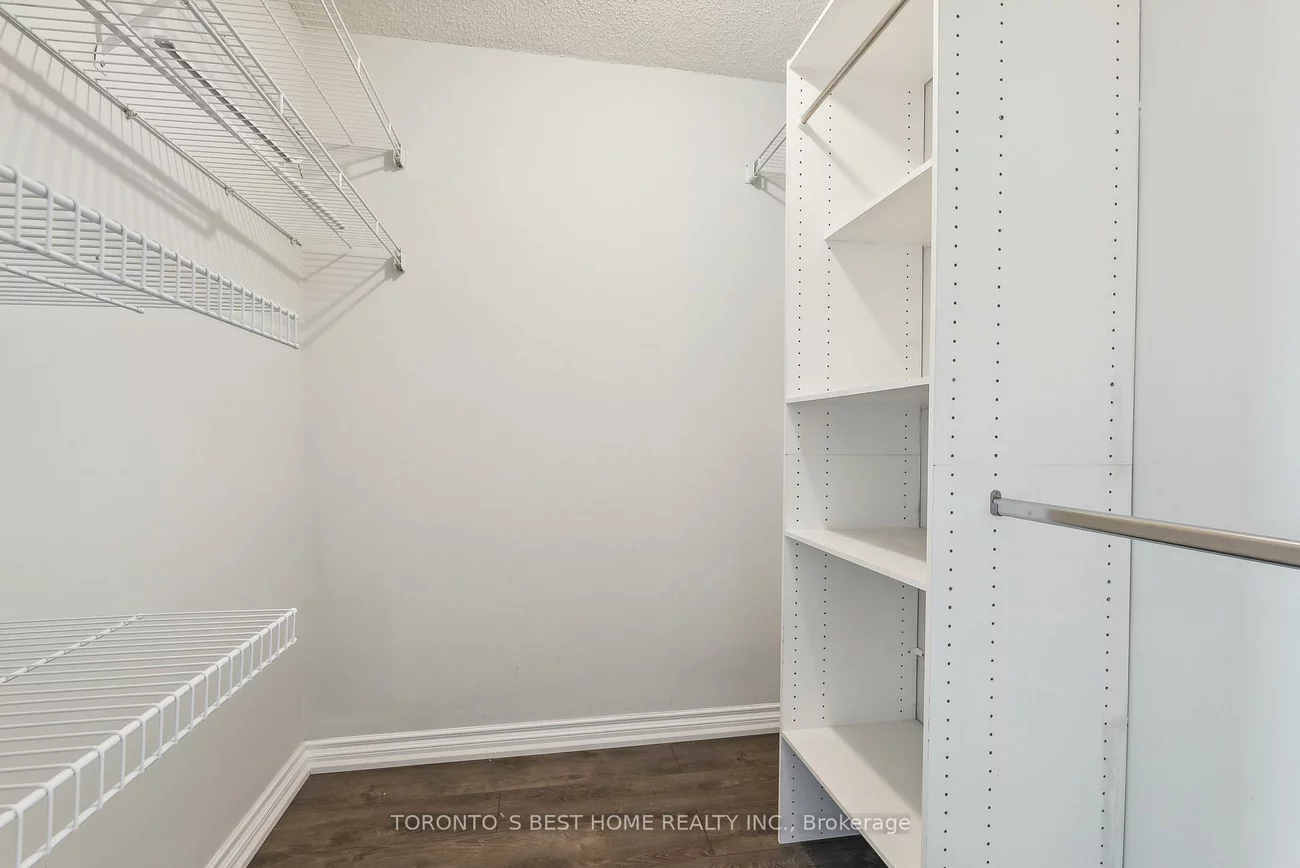75, Ellen, Lakeshore, Barrie