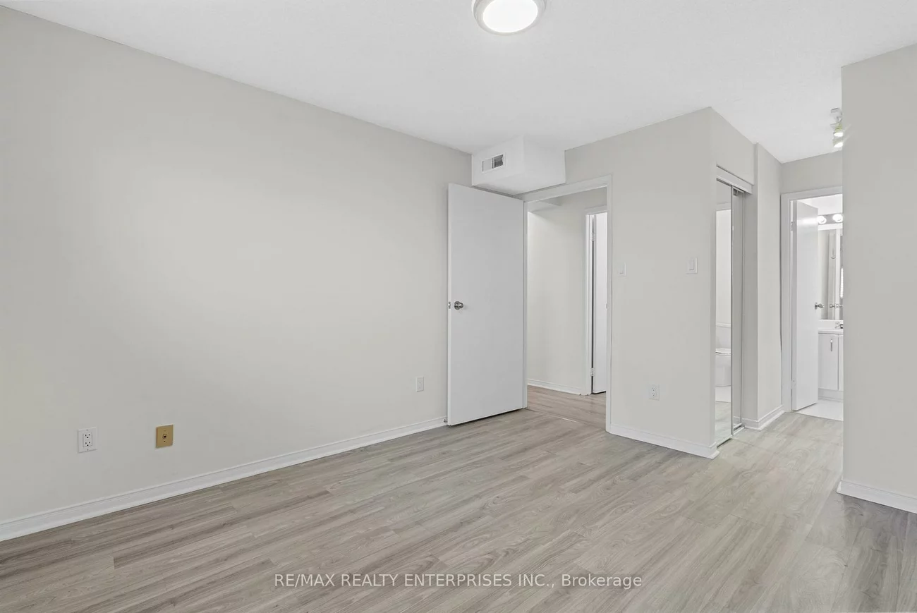 126, Bell Farm, Alliance, Barrie