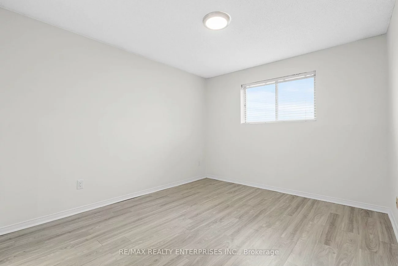 126, Bell Farm, Alliance, Barrie