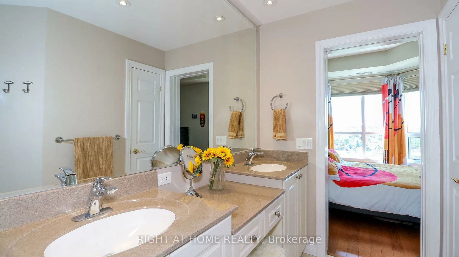 6, Toronto, City Centre, Barrie