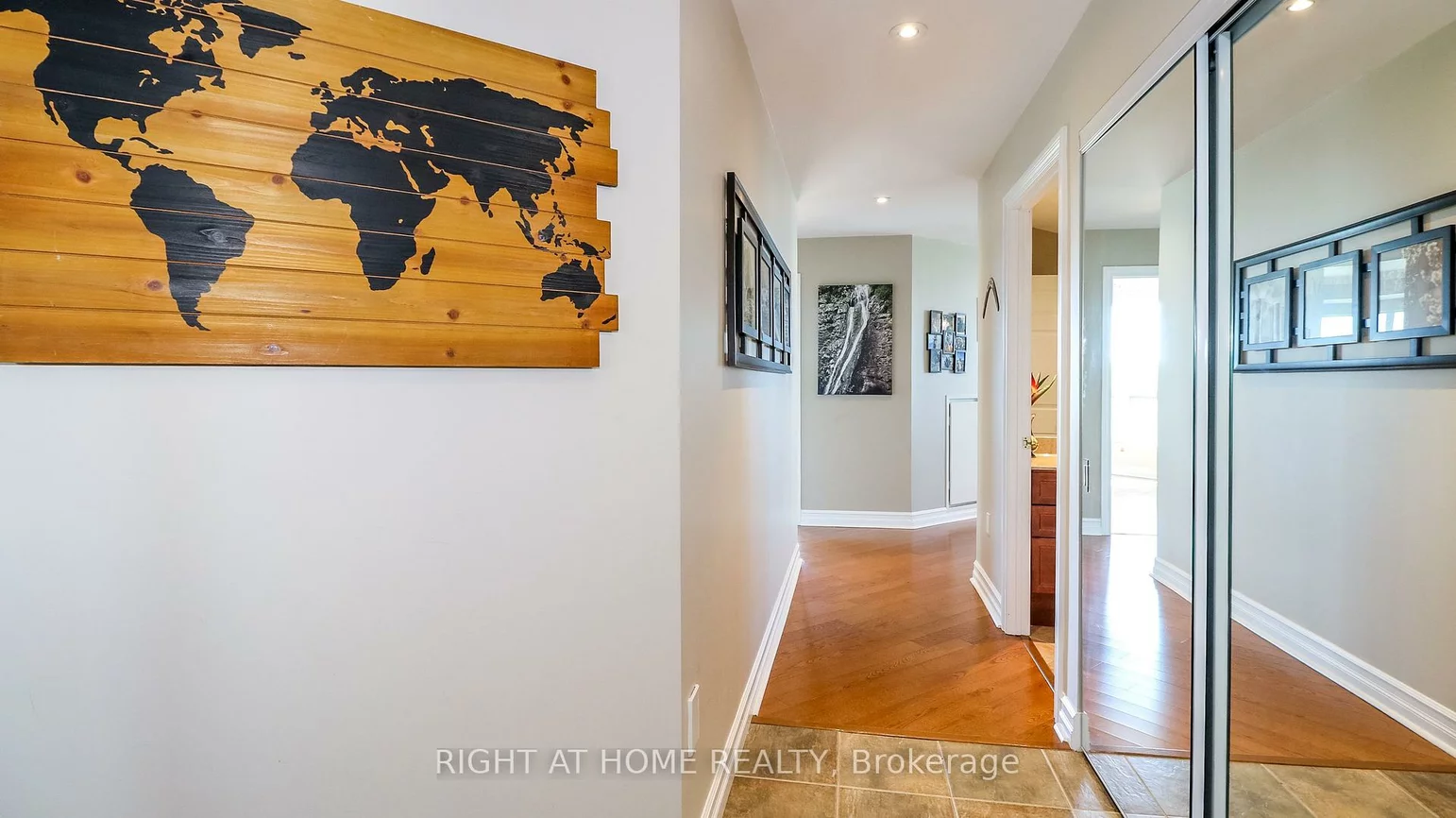 6, Toronto, City Centre, Barrie