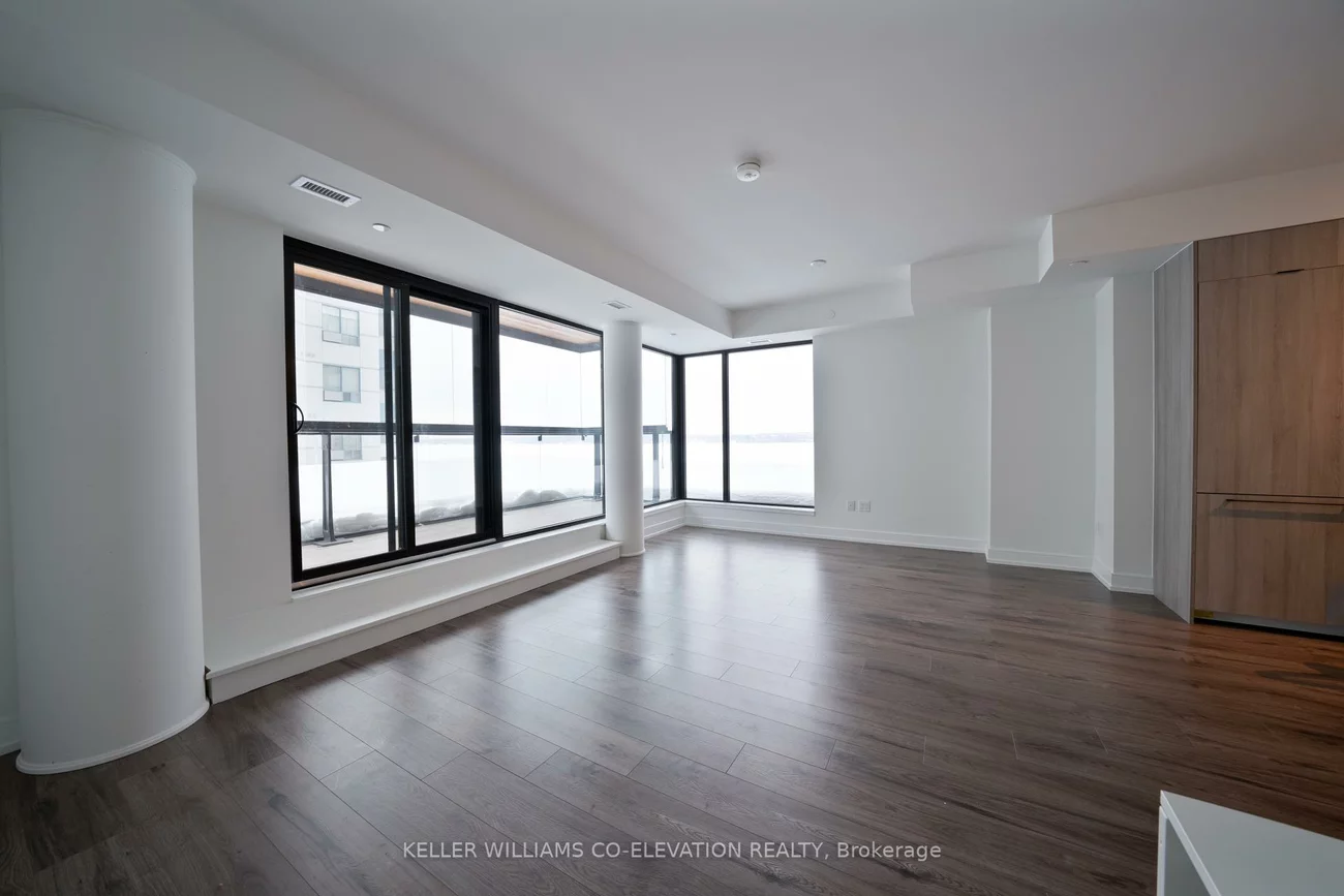 185, Dunlop, Lakeshore, Barrie