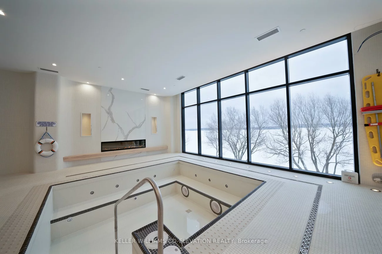 185, Dunlop, Lakeshore, Barrie