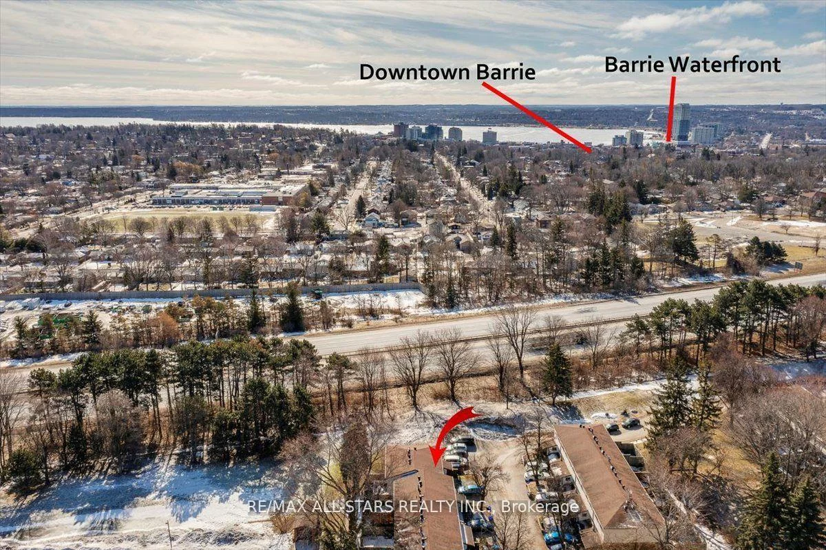 63, Ferris, Cundles East, Barrie