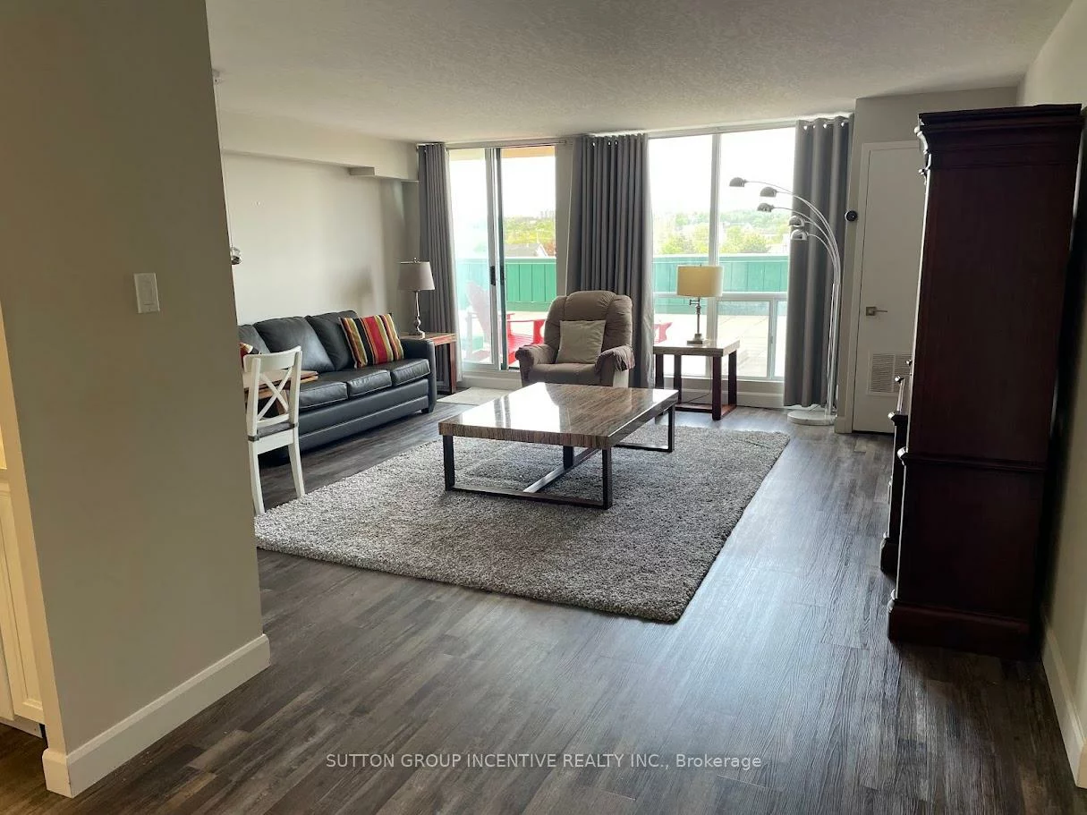 65, Ellen, Allandale Centre, Barrie