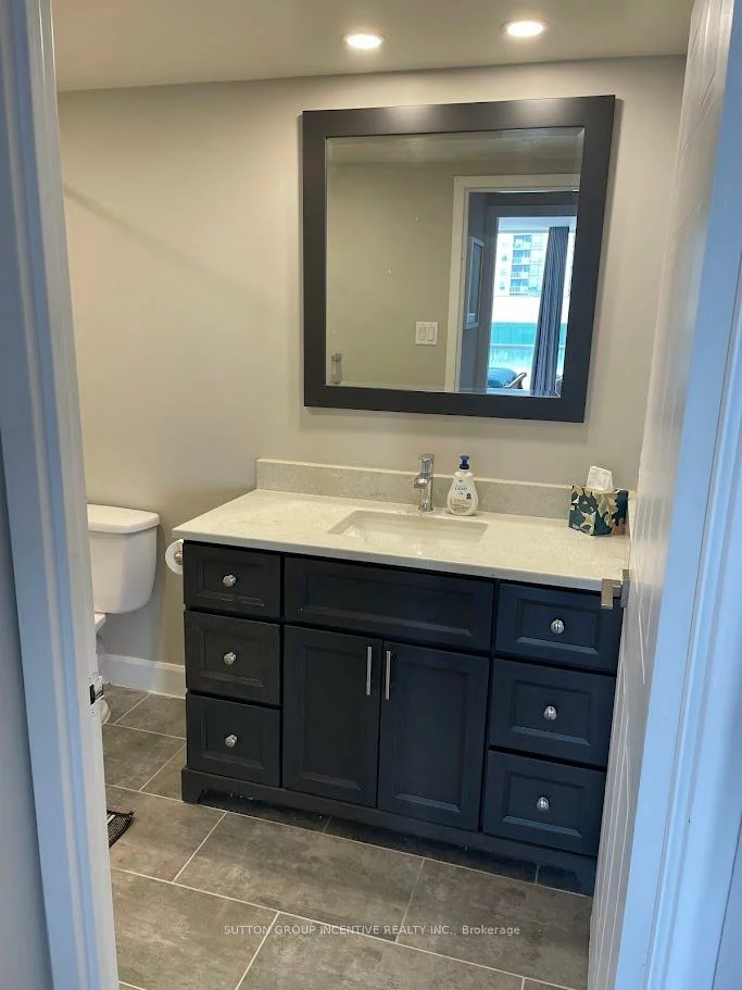 65, Ellen, Allandale Centre, Barrie