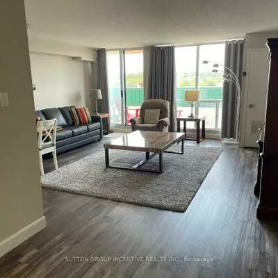 65, Ellen, Allandale Centre, Barrie