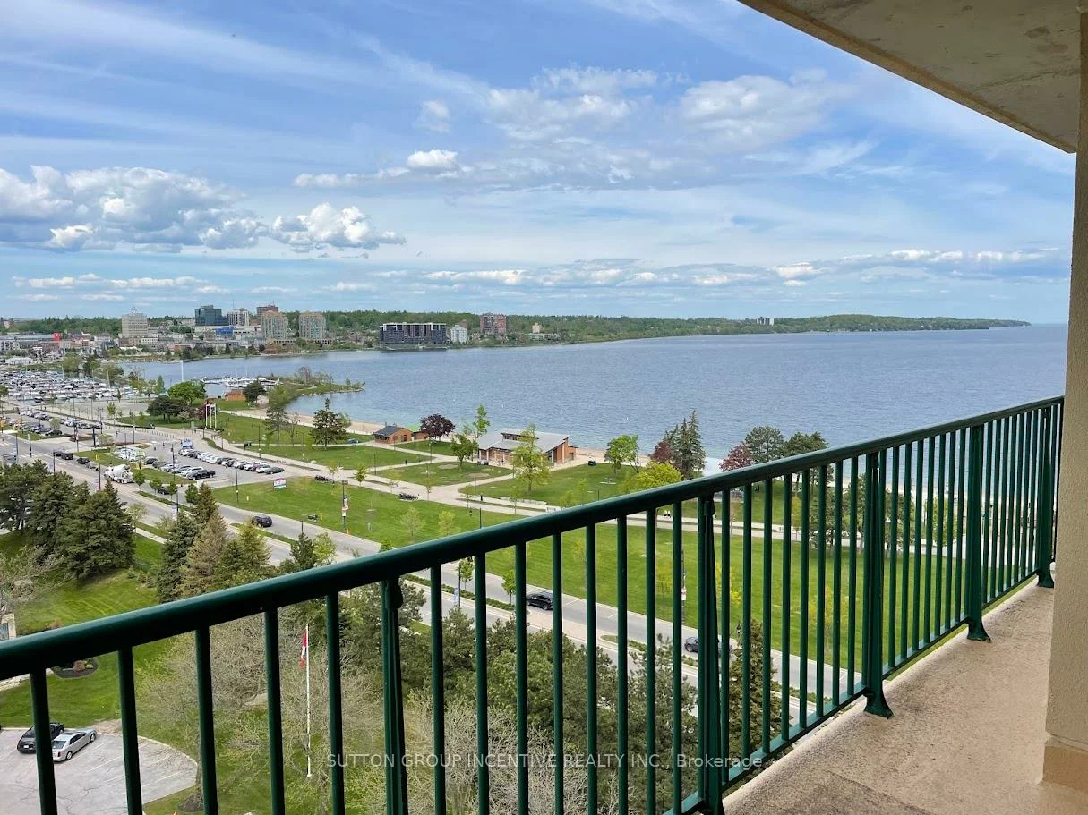 75, Ellen, City Centre, Barrie