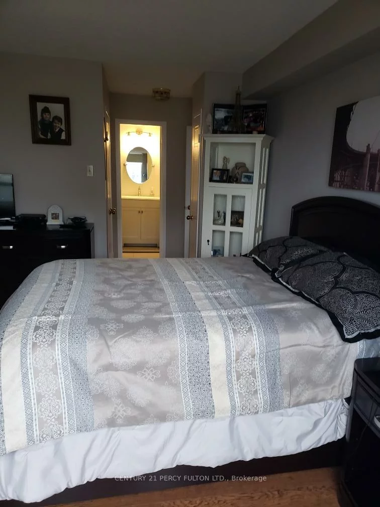 75, Ellen, Lakeshore, Barrie