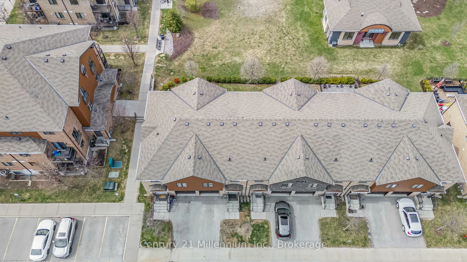 31, Madelaine, Painswick South, Barrie