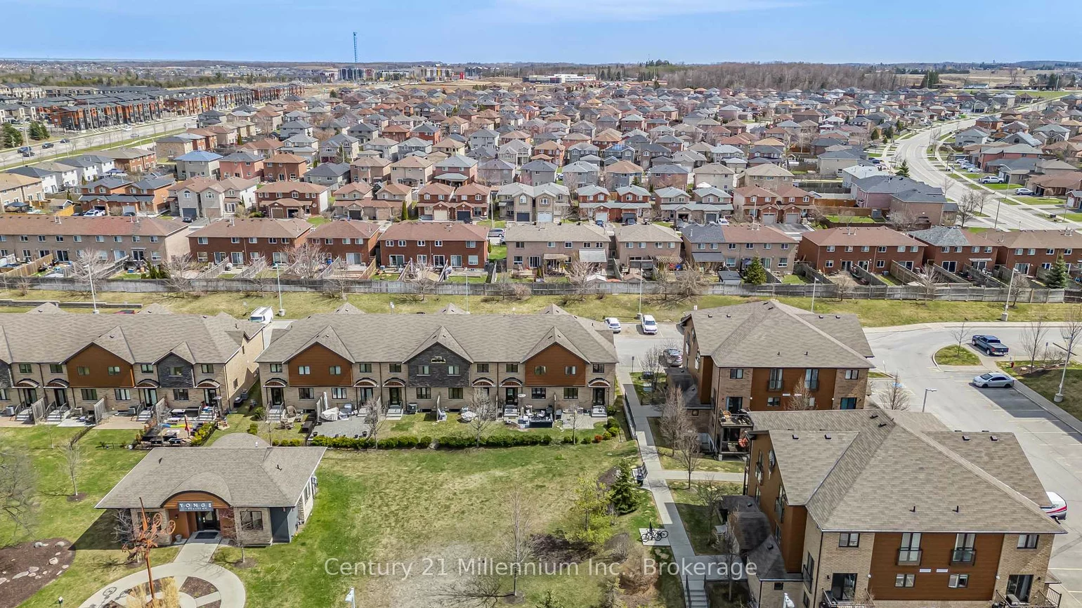 31, Madelaine, Painswick South, Barrie