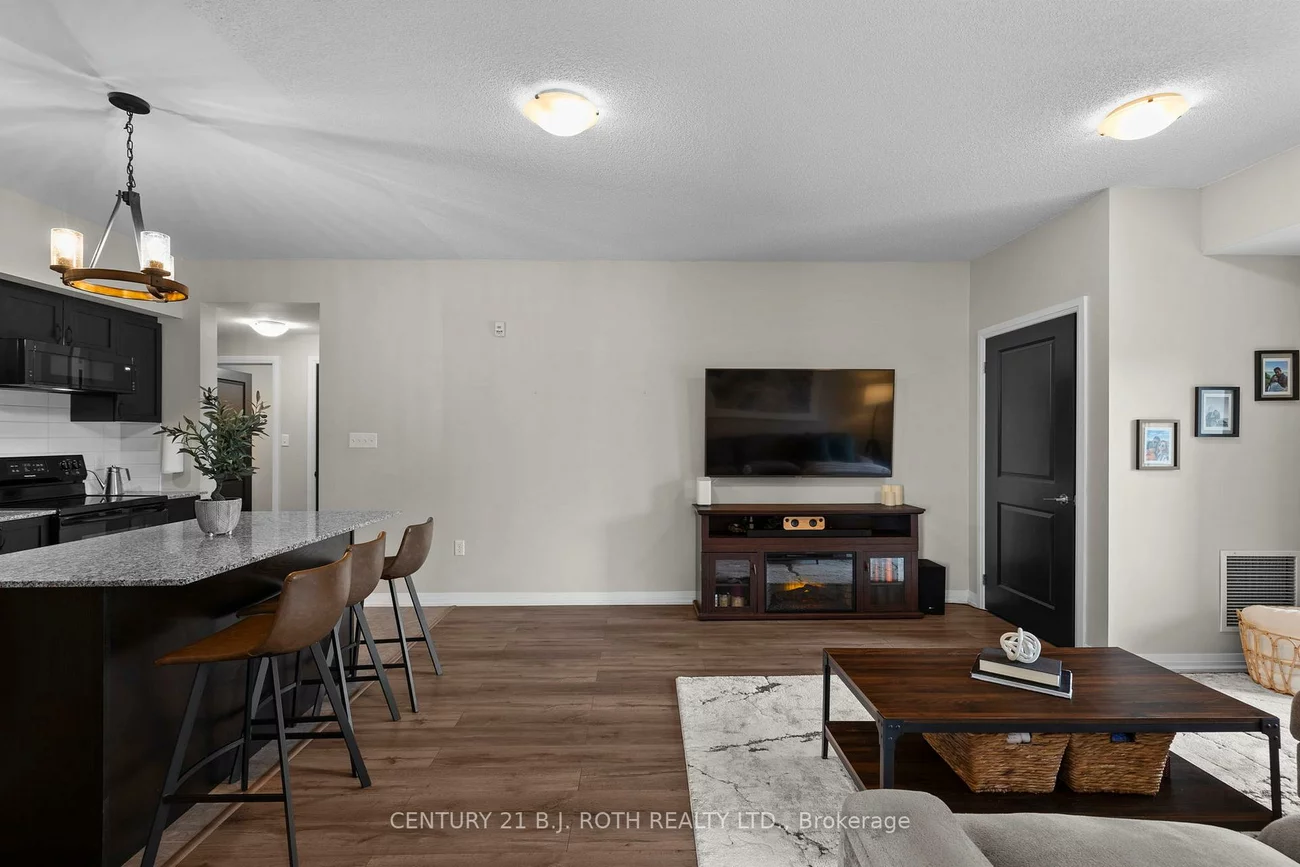 300, ESSA, 400 West, Barrie