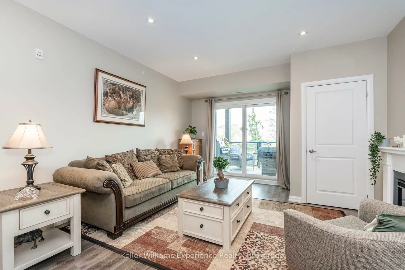 302, Essa, Ardagh, Barrie