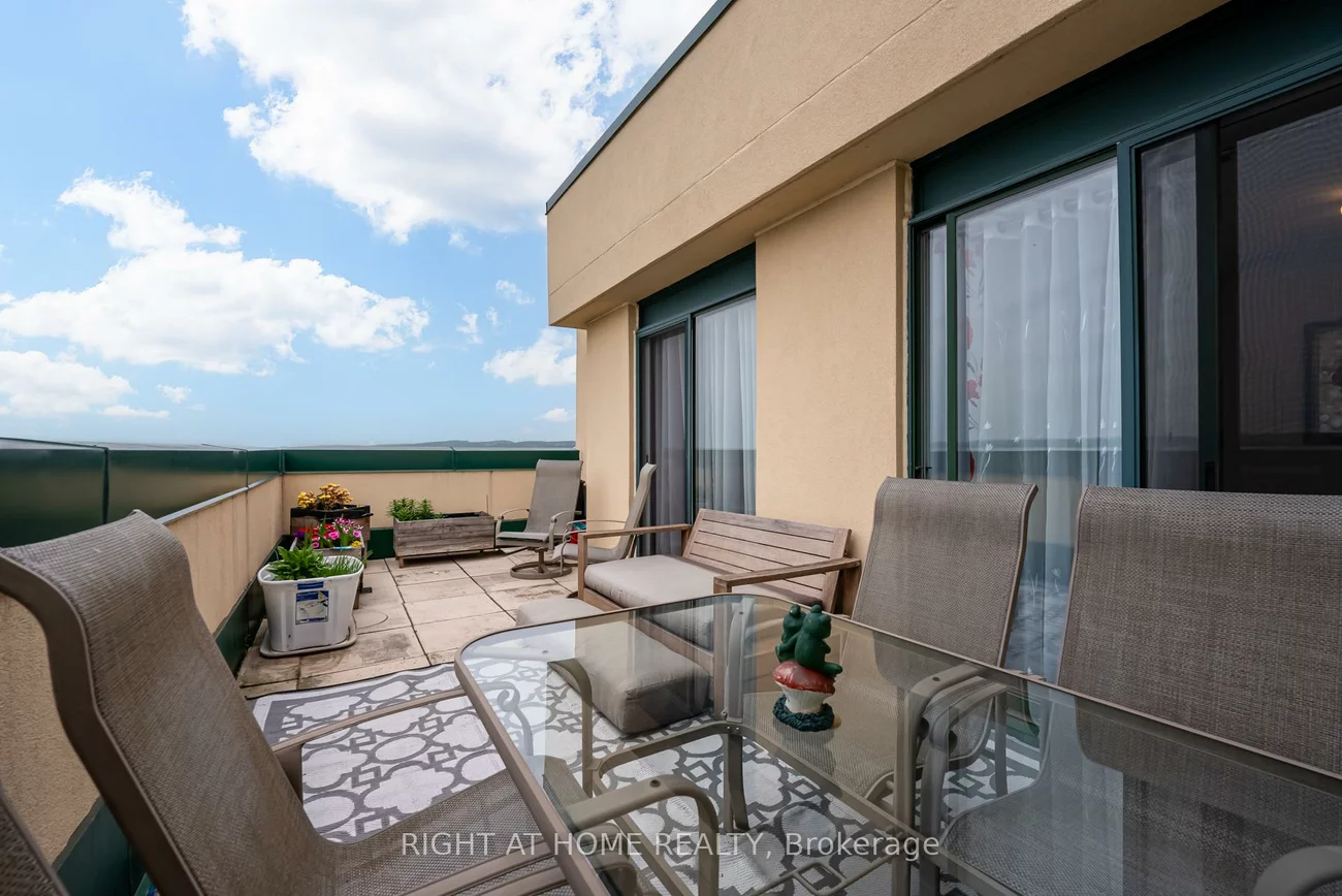 75, Ellen, Lakeshore, Barrie