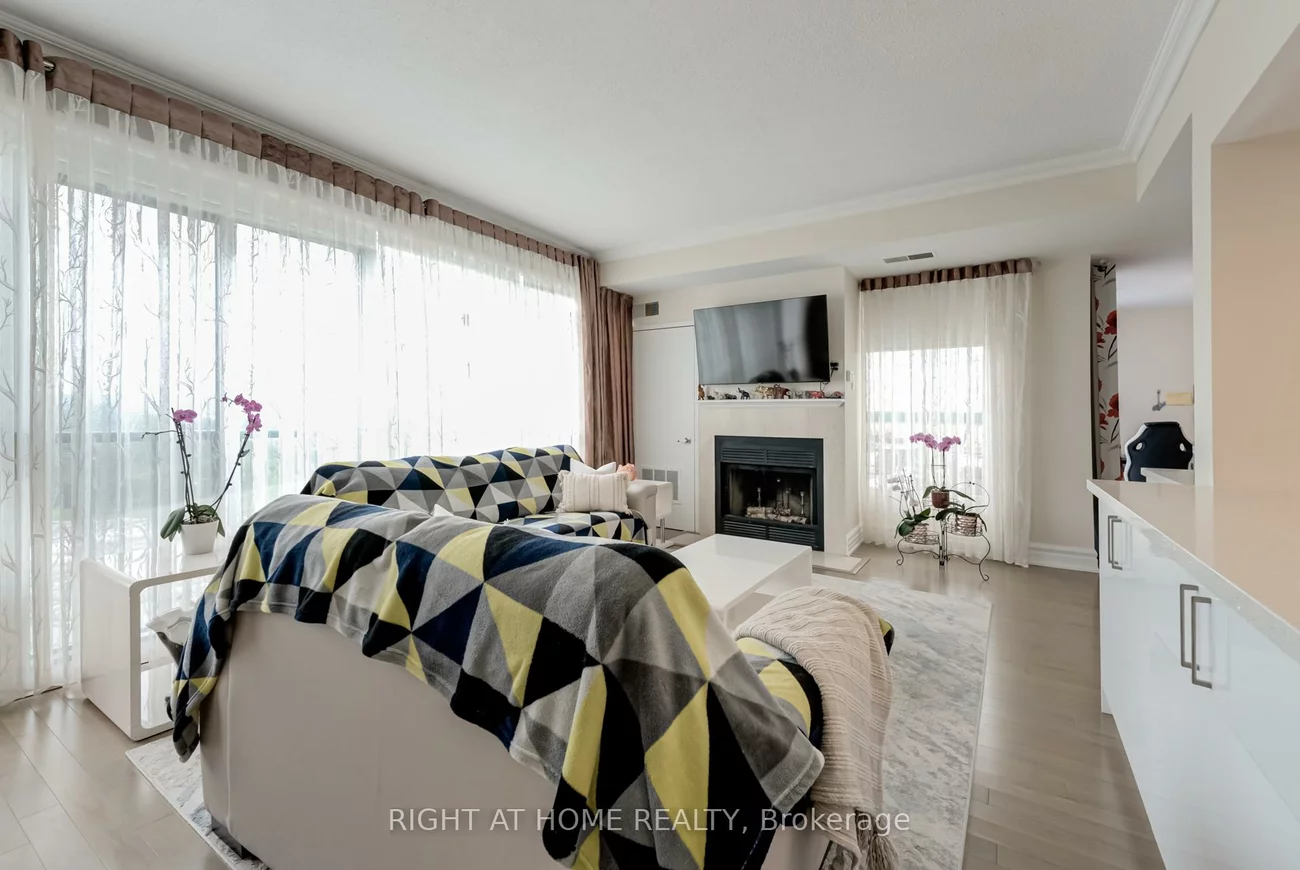 75, Ellen, Lakeshore, Barrie